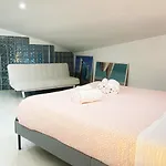 Apartment Vatican Modern Designer Loft *